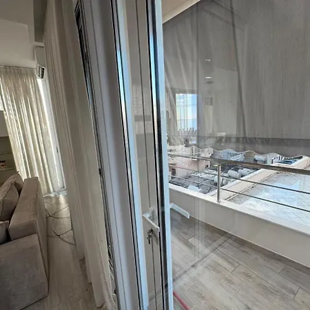 Auraa Beachfront شقة دراس