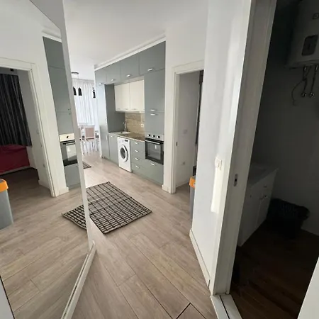 شقة Auraa Beachfront